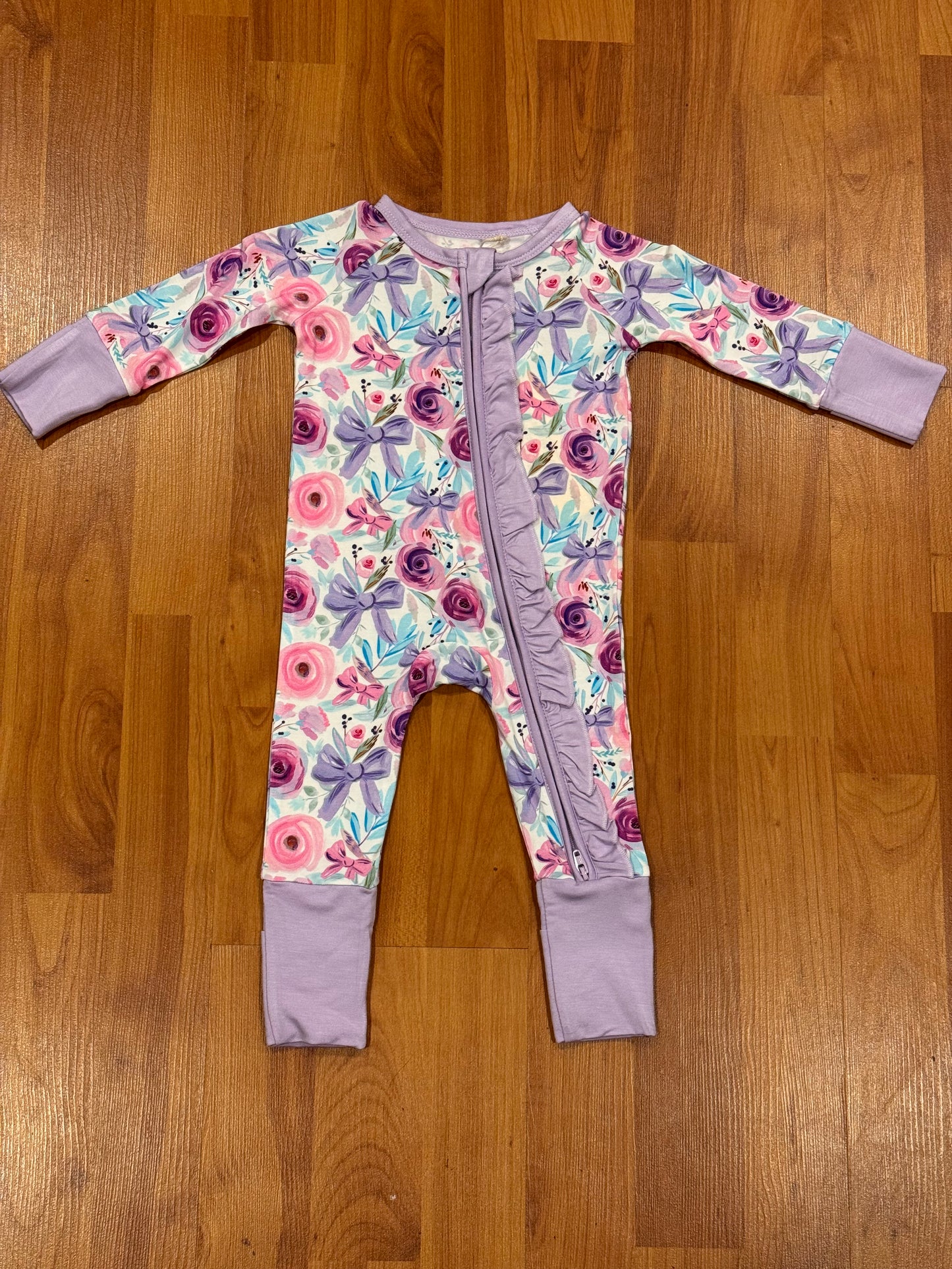 Lavender Floral Bamboo Ruffle Zippy